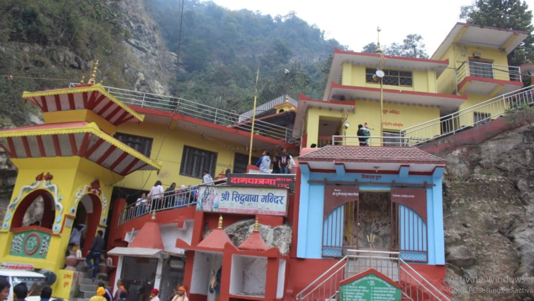 कोरोनाले मन्दिर सञ्चालनमा कठिनाई